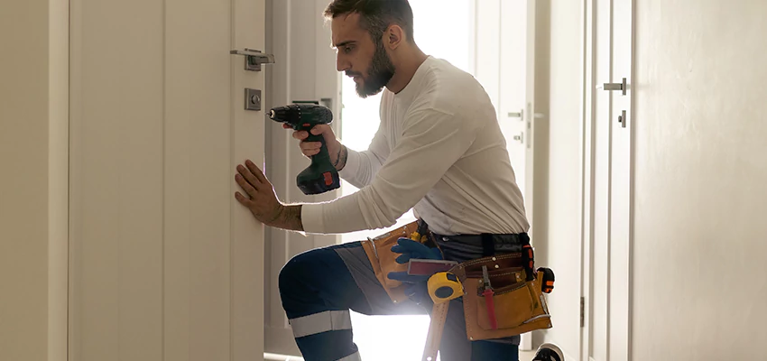 Mailbox Lock Installation Expert in San Clemente, California